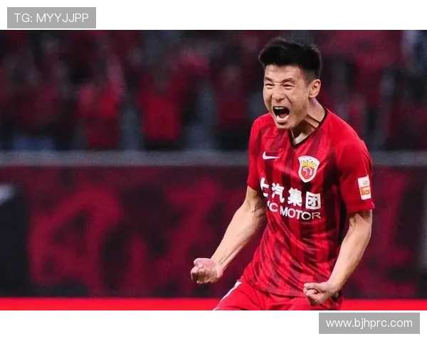 武磊中午在小巷买便当，傍晚就坐进私人候机室，我这心态瞬间崩了